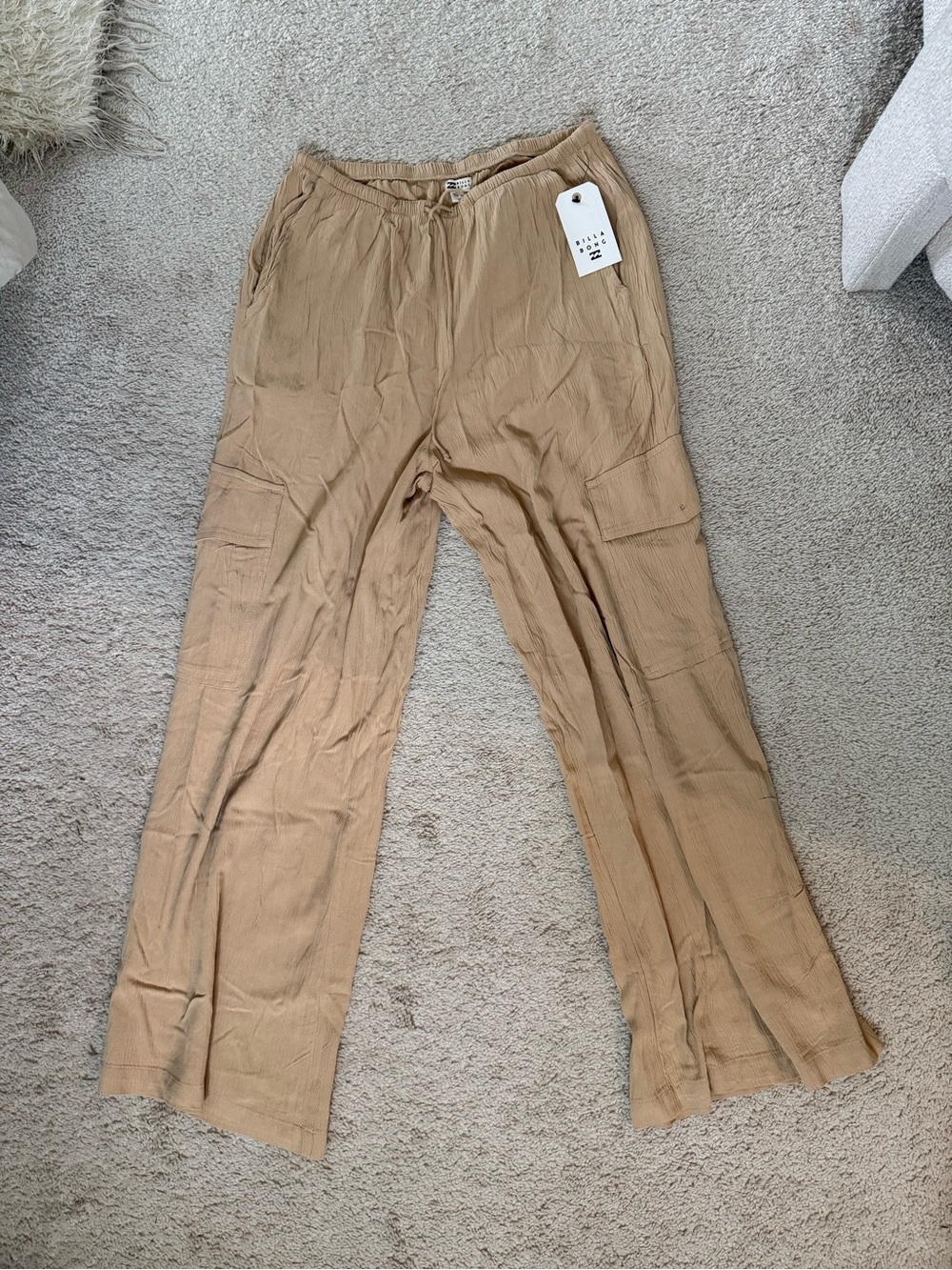 Billabong Wide Leg Cargo Pants in Light Brown
